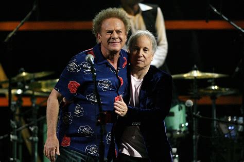 Simon & Garfunkel’s Art Garfunkel & Paul Simon Are Both 81 - They Look ...