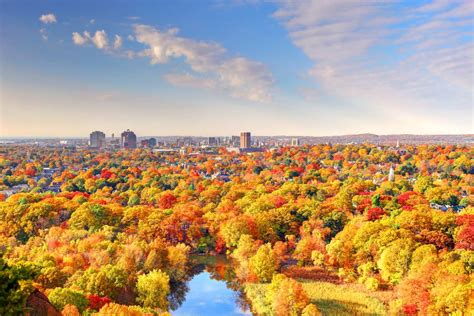 Connecticut Fall Foliage Driving Tours