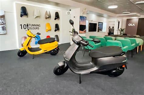 February 2023 electric scooter sales: Ola, TVS, Ather, Ampere, Chetak ...