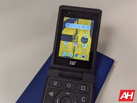 CAT S22 Flip Review: Flip Smartphones Are Cool Again!