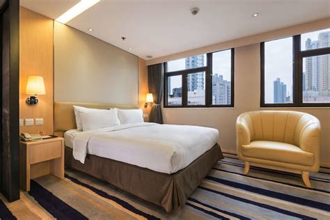 Metropark Hotel Mongkok Kowloon, HK - Reservations.com