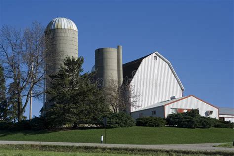 Barn and Silo stock photo. Image of agriculture, beans - 3580054