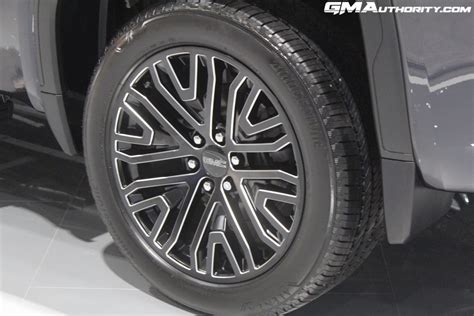 2023 GMC Sierra Denali Ultimate With New 22-Inch Wheels