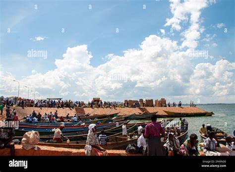 Boats docked at Ggaba Beach, Uganda Stock Photo - Alamy