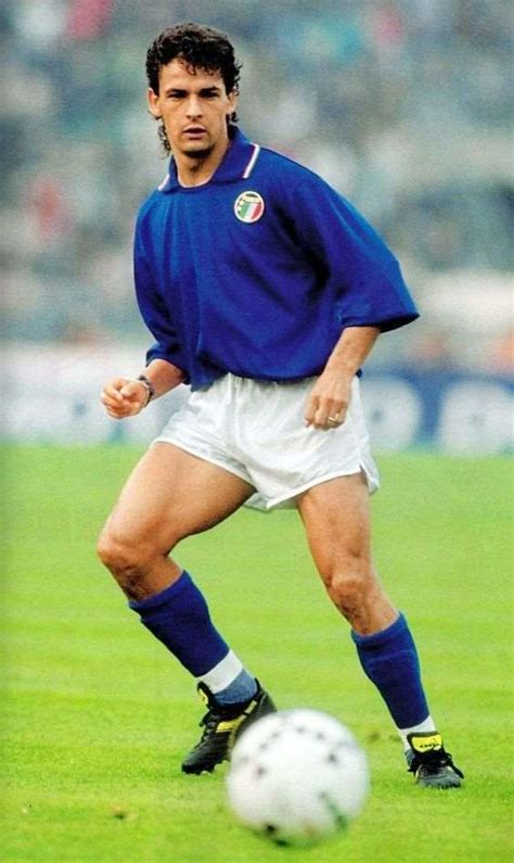 Roberto Baggio Birthday, Real Name, Age, Weight, Height, Family, Facts ...