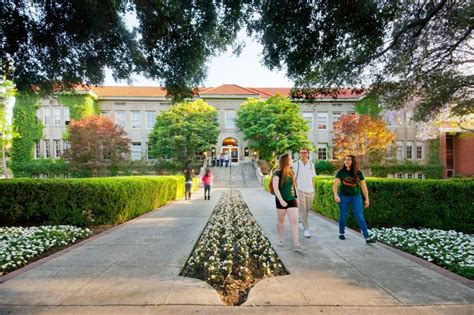 University of La Verne CA (Los Angeles, California, USA)