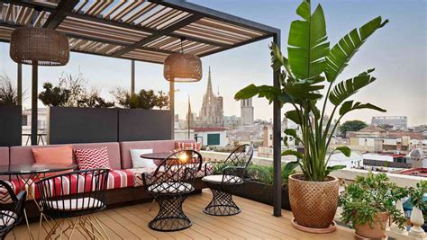 15 Best Rooftop Bars in Barcelona | Pocket Wanderings