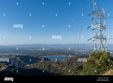 Encino reservoir hi-res stock photography and images - Alamy