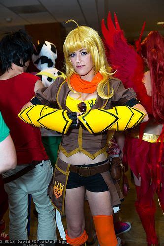 Yang Xiao Long | Cosplay anime, Cosplay, Anime