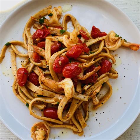 Sicilian Style Pasta with Prawns, Tomato & White Wine (Gluten-Free, Dairy Free) - PomPom Paddock