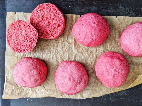 Homemade Pink Burger Buns with Chia – In Love with Bliss