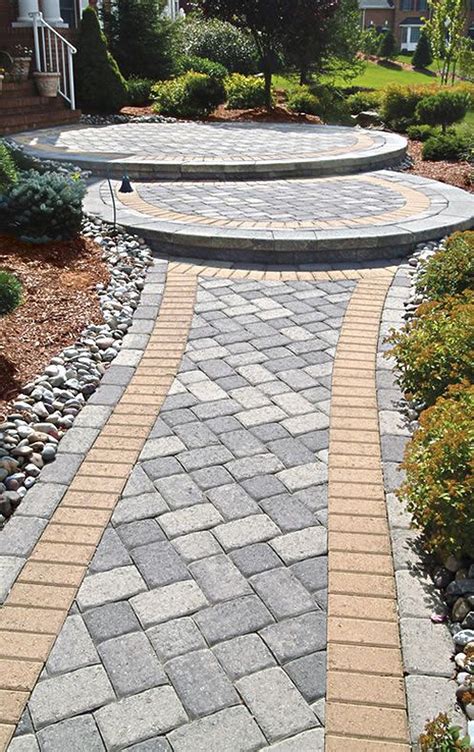 Nice 50+ Fascinating Inspiration Modern Walkways Pavers for Front Yard ...