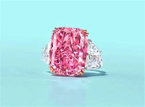 Rare Purple-Pink Diamond Sells for Record $29.3M at Auction | Engoo Daily News