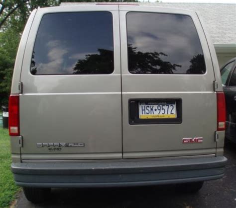 Buy used 2005 GMC Safari Cargo Van A in Levittown, Pennsylvania, United ...