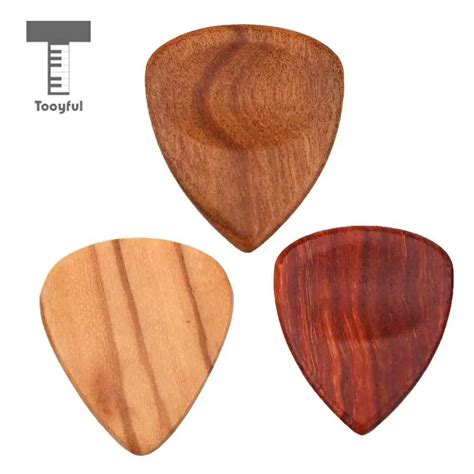 Tooyful 1 Piece Wood Acoustic Guitar Pick Plectrum Hearted Shape Picks ...