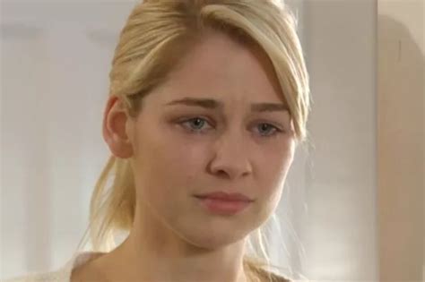 Hollyoaks spoiler: Holly Cunningham to drop massive bombshell on Cindy? - Irish Mirror Online