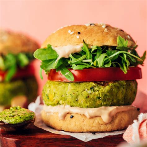 Pesto Veggie Burgers with Balsamic Aioli - Minimalist Baker