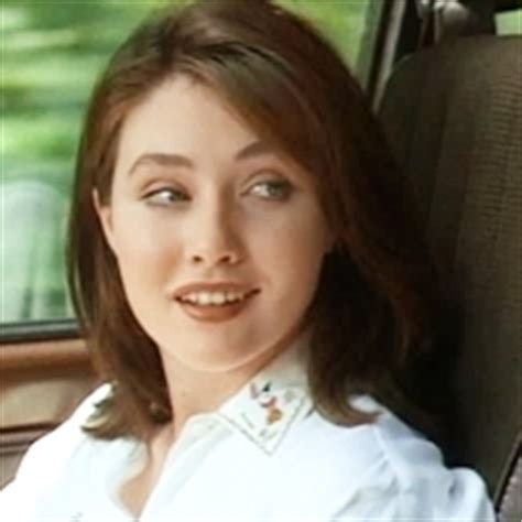 Brenda Walsh - Shannen Doherty Icon (18519339) - Fanpop