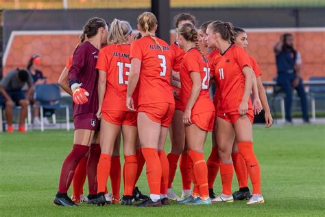 Illinois soccer begins hunt for Big Ten redemption with first ...