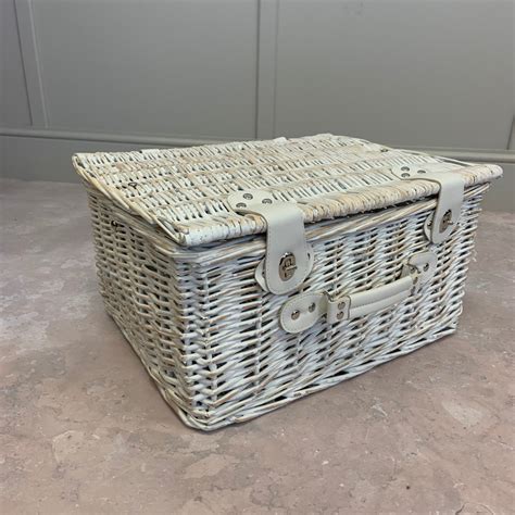 White Wash Rectangular Wicker Hamper – Arthur Cameron