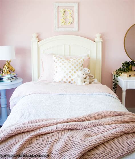 Pink and Gold Girls Bedroom - Honeybear Lane