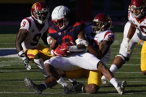 Drake Jackson is the pass rusher that USC desperately needs - Los ...