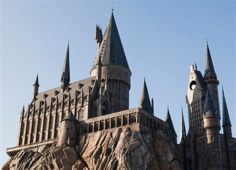 Photo: Hogwarts Castle Towers Over Orlando | WIRED