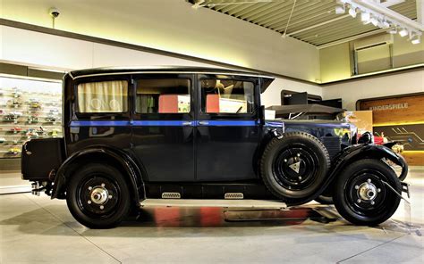 All about Limousine History: Origins, Types and More | dubizzle