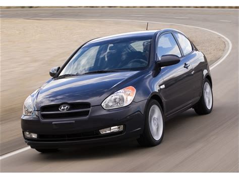 2008 Hyundai Accent: 25 Exterior Photos | U.S. News