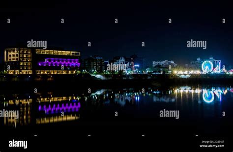 Sabarmati riverfront park hi-res stock photography and images - Alamy