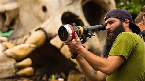 Kong Skull Island "All Hail The King" Behind The Scenes Featurette ...