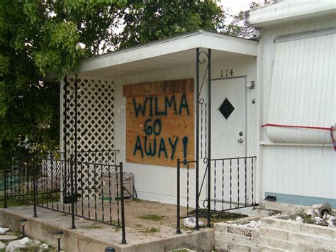 Hurricane Wilma aftermath - Gallery | eBaum's World