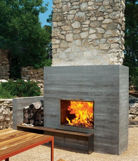 12 Amazing Modern Outdoor Fireplaces - Design Milk