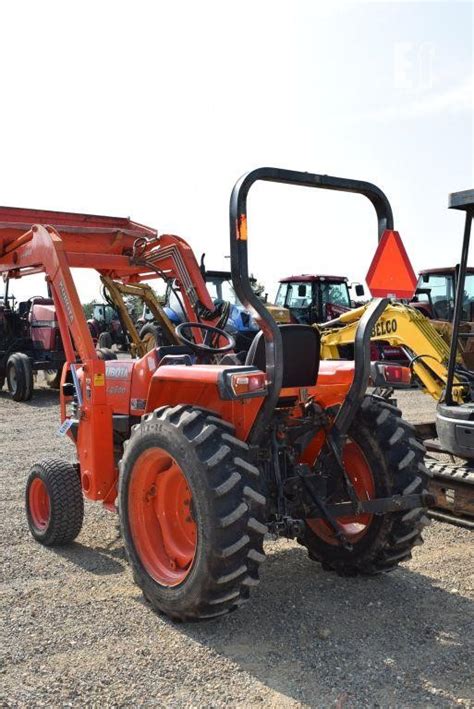 KUBOTA L2800 | Online Auctions | EquipmentFacts.com