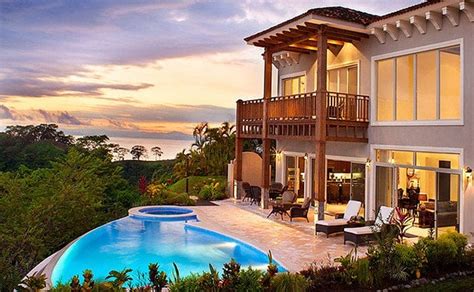 The Top Five Destinations for a Luxury Villa in Costa Rica