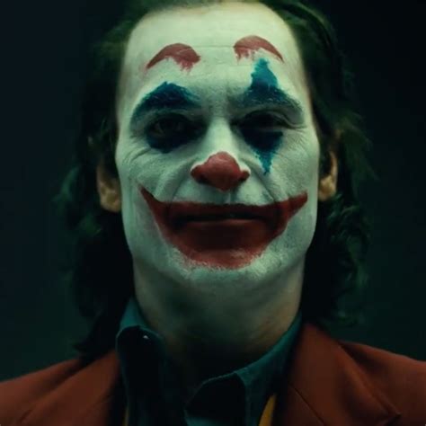 New Video from Joker (2019) Movie Director Shows Joaquin Phoenix as The ...