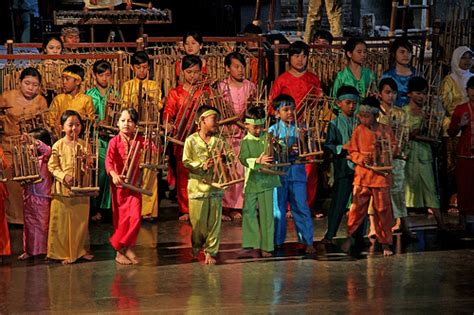 Smart & Inspire Life: Saung Angklung Udjo @Bandung