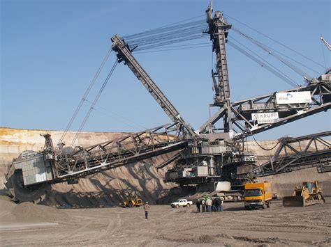 Amazing World: World's Largest Digging Machine - Bagger 288