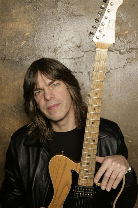 Mike Stern - Guitar Lesson (1) - My Music Masterclass | Guitar lessons, Guitar, Jazz fusion