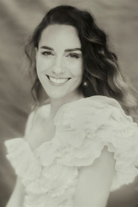 Kate Middleton Stuns In Gorgeous Portraits For Her 40th Birthday