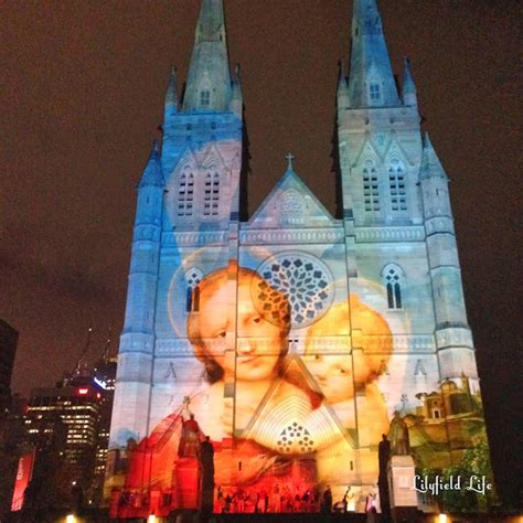 Lilyfield Life: Christmas Lights at St Mary's Cathedral