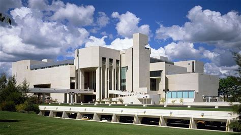 Image result for national gallery canberra | Museos, Canberra, Museo arte contemporaneo