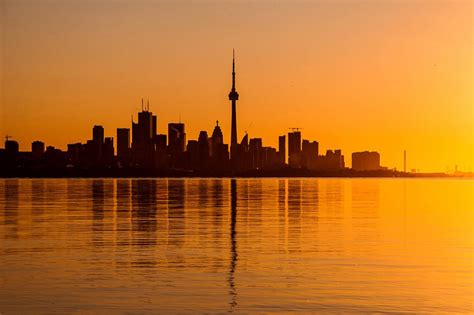 It's going to feel like 37 C in Toronto this weekend as temperatures spike back up