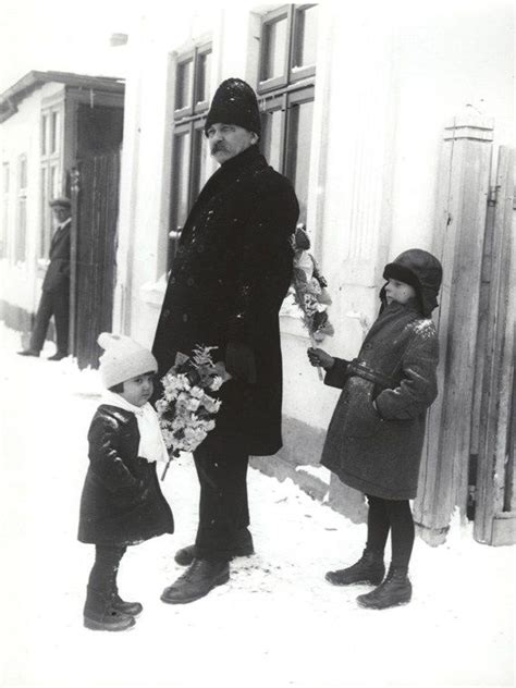 Children with 'sorcova' (a Romanian custom), Bucharest, Romania, ~1910-1930 - Nicolae Ionescu ...