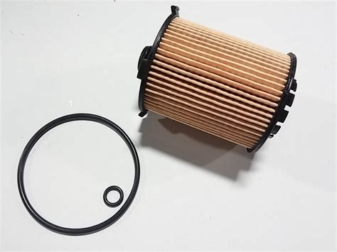 Volvo V60 Engine Oil Filter Element - 32140029 - Genuine Volvo Part