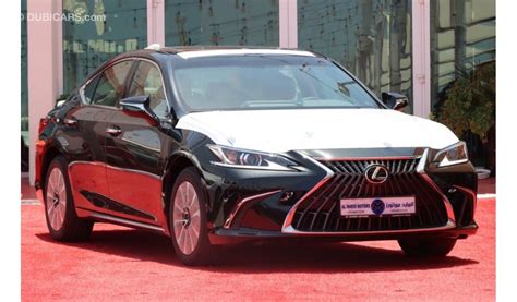 New Lexus ES 300 Lexus Es300 hybrid 2023 for sale in Dubai - 621601