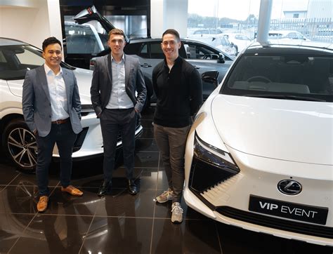 Lexus dealership to help steer Power Hour into the fast lane — The Hull Story