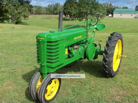 John Deere H Tractor - Restored