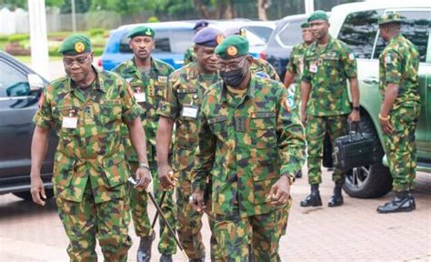 Nigerian Army Ranks Badges Salary Structure Updated 2023 – NBKomputer