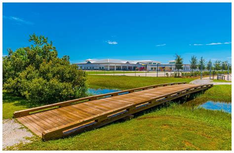 Nature Trail Bridge Builder | Pedestrian bridge, Bridge builder, Pedestrian